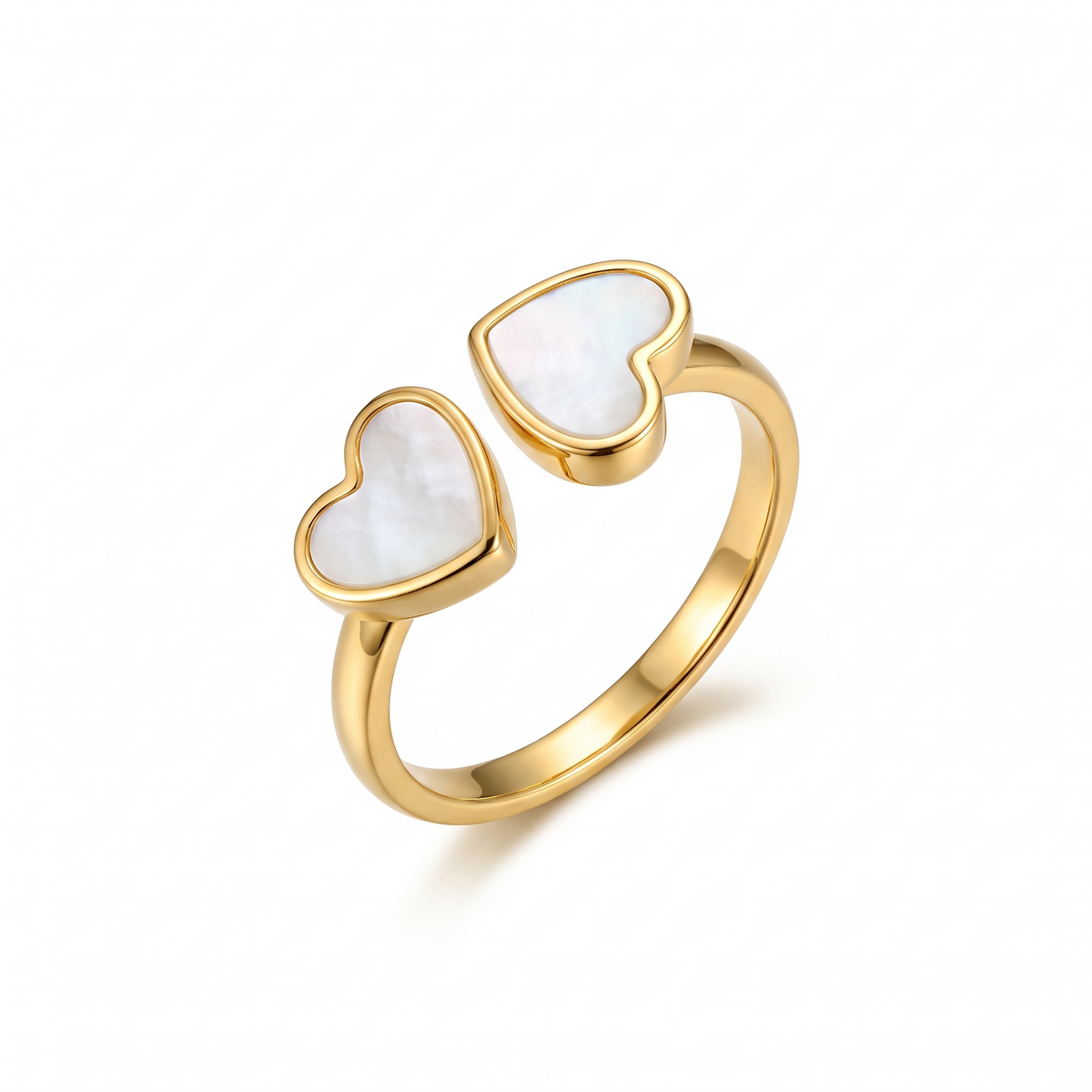 Bague dorée toi et moi à deux cœurs effet nacré face à face, anneau ouvert, sur fond blanc